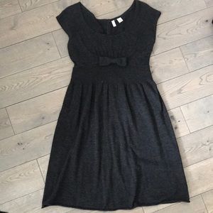 Sweater dress with bow detail